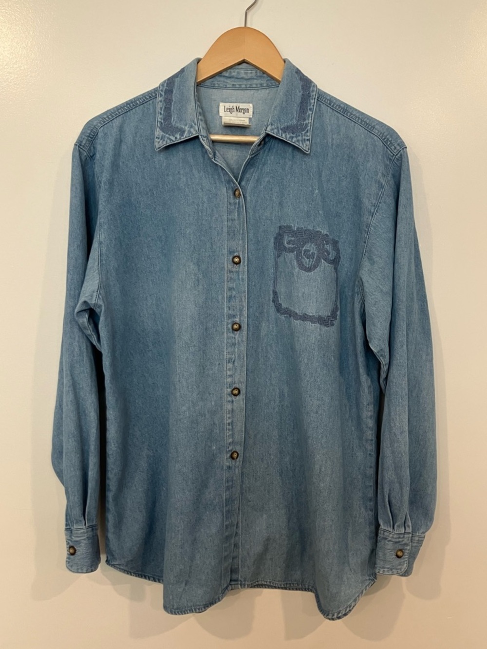 Vintage Leigh Morgan Denim Shirt Embroidered Crest 100% Cotton Button Down L